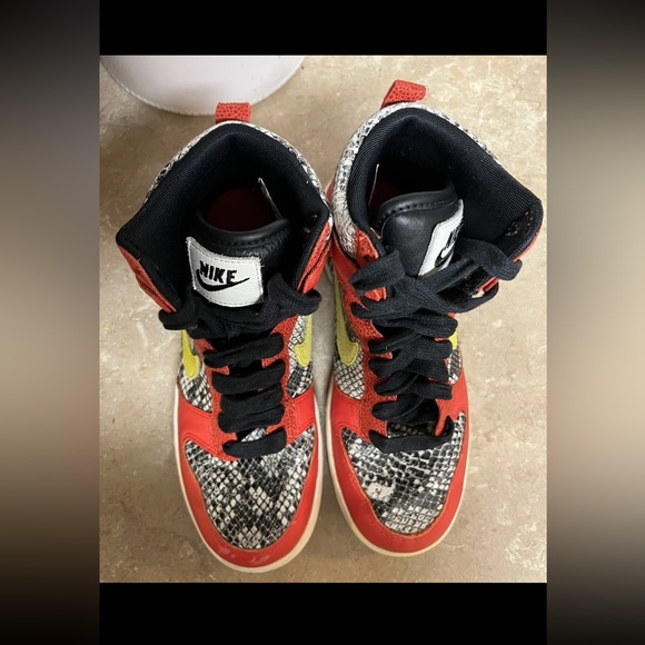 Nike Women’s Dunk High LX Python Sneaker - Picture 8 of 12